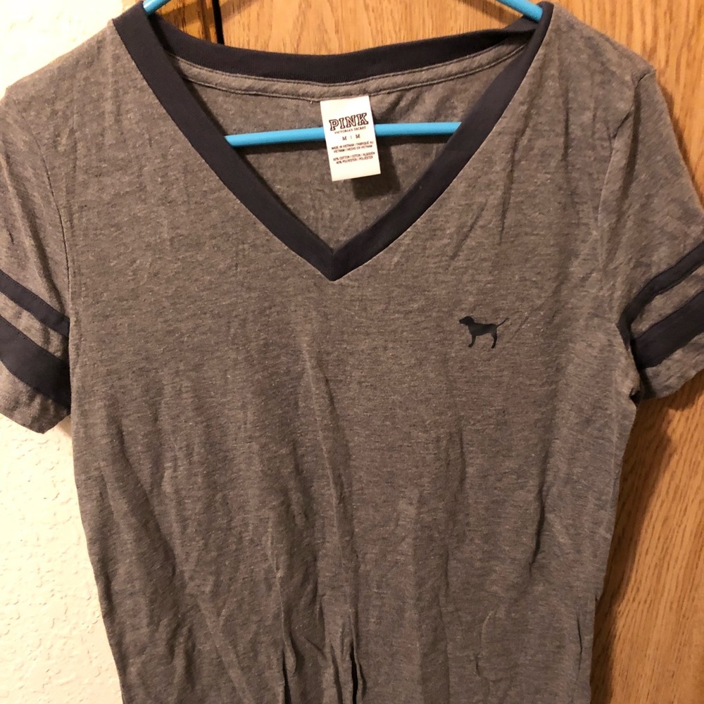 VS PINK T-shirt
